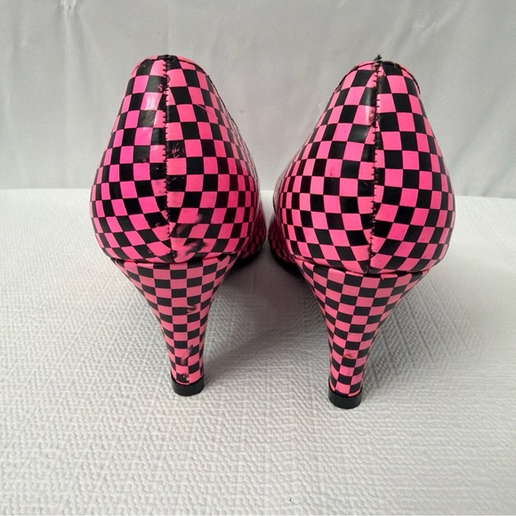 TUK Pink Black Checkered Heels Size 7 - Picture 5 of 12